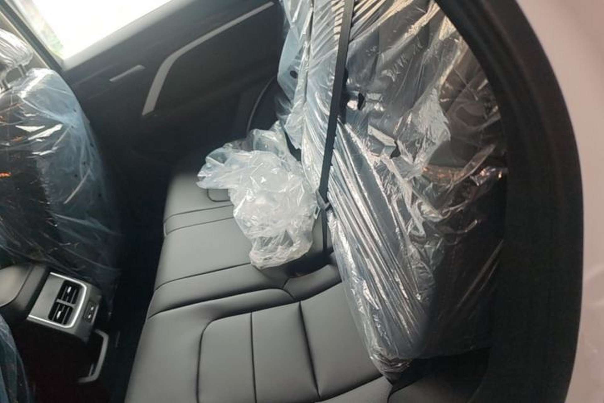 Used Haval H6 2025 1.5T National Style Urban Edition Left Rear Seat