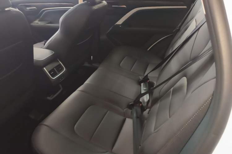 Used Haval H6 2025 1.5T National Style Urban Edition Left Rear Seat