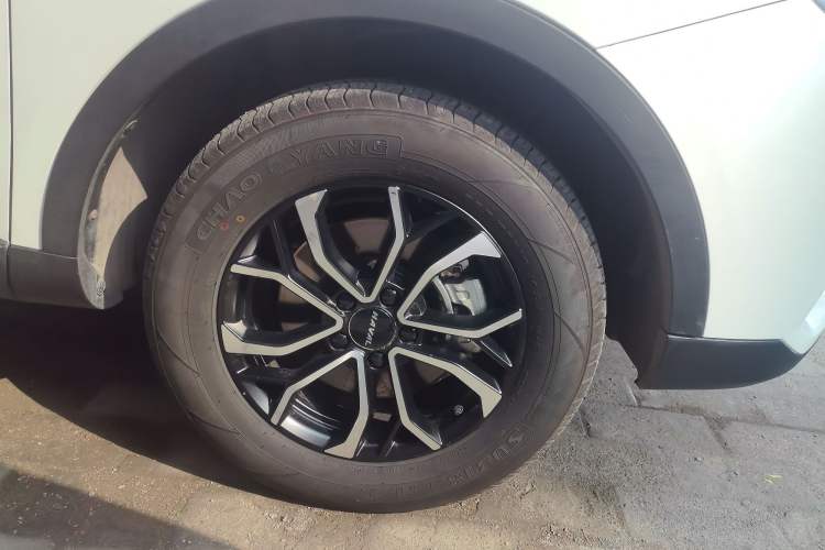 Used Haval H6 2025 1.5T National Style Urban Edition Right Front Wheel Hub
