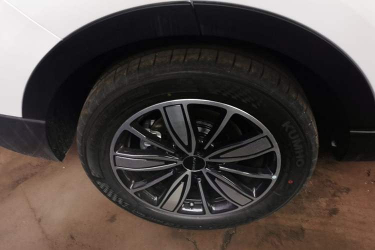 Used Haval H6 2025 1.5T National Trend Champion Edition Right Rear Wheel Hub