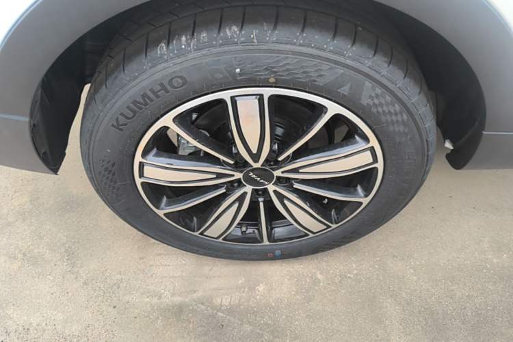 Used Haval H6 2025 1.5T National Trend Champion Edition Right Rear Wheel Hub