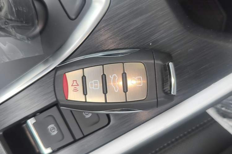 Used Haval H6 2025 1.5T National Trend Champion Edition Vehicle Key