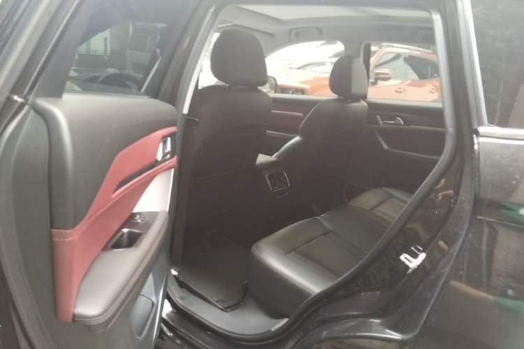 Used Haval H6 Coupe 2019 1.5T Automatic Two-Wheel Drive Luxury Smart Connectivity Version China VI Standard Interior 3