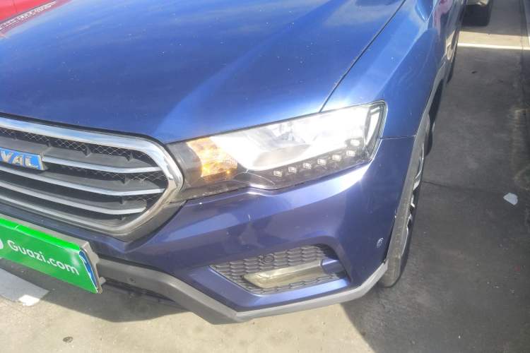 Used Haval H6 Coupe 2016 Blue Label 1.5T Automatic Two-Wheel Drive Elite Model Left Front Headlight