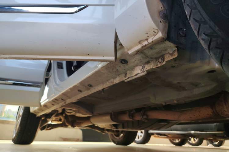 Used Haval H6 Coupe 2020 Smart Connect Version 1.5T Automatic Two-Wheel Drive Elite Model Right Side Sill