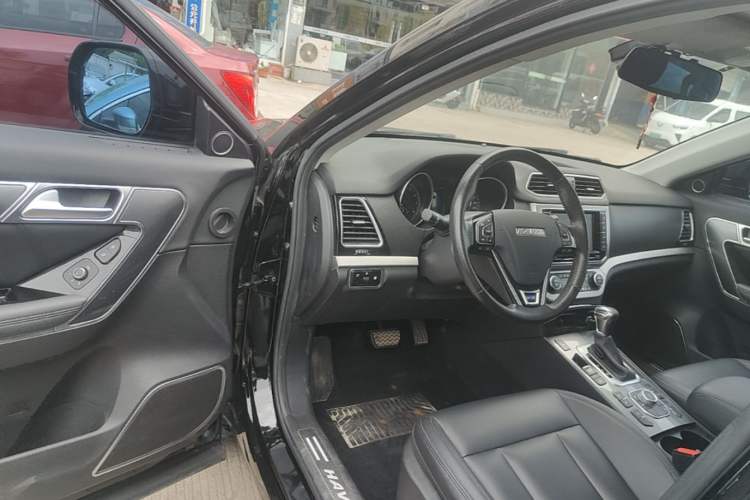 Used Haval H6 Coupe 2015 Blue Label 2.0T Automatic Two-Wheel Drive Elite Model Driver Seat