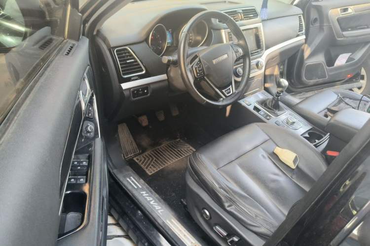 Used Haval H6 Coupe 2015 Blue Label 2.0T Manual Two-Wheel-Drive Elite Model Driver Seat