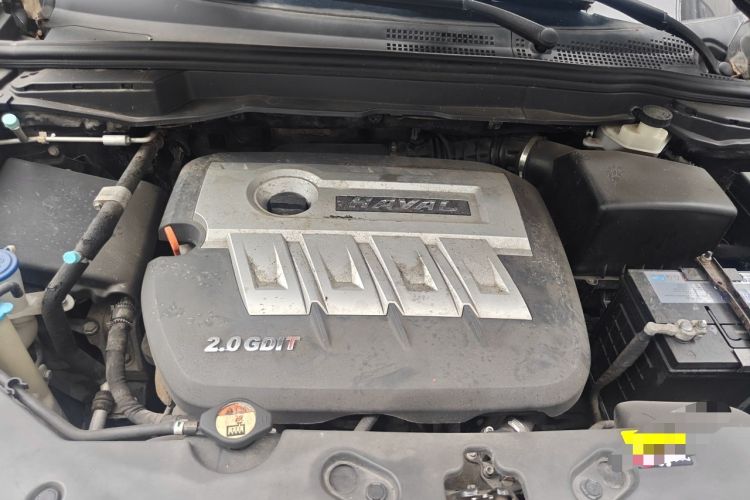 Used Haval H6 Coupe 2015 Blue Label 2.0T Manual Two-Wheel-Drive Elite Model Engine Bay
