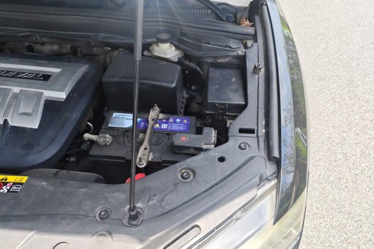 Used Haval H6 Coupe 2015 Blue Label 2.0T Automatic Two-Wheel Drive Elite Model Engine Bay Left