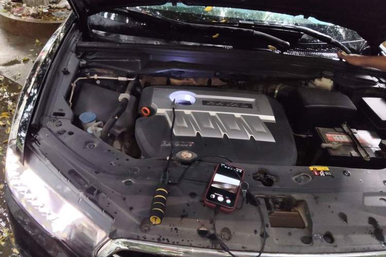 Used Haval H6 Coupe 2015 Blue Label 2.0T Automatic Two-Wheel Drive Elite Model Engine Bay Right