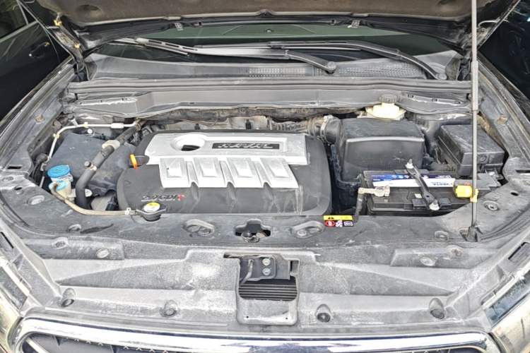 Used Haval H6 Coupe 2015 Blue Label 2.0T Automatic Two-Wheel Drive Elite Model Engine Bay