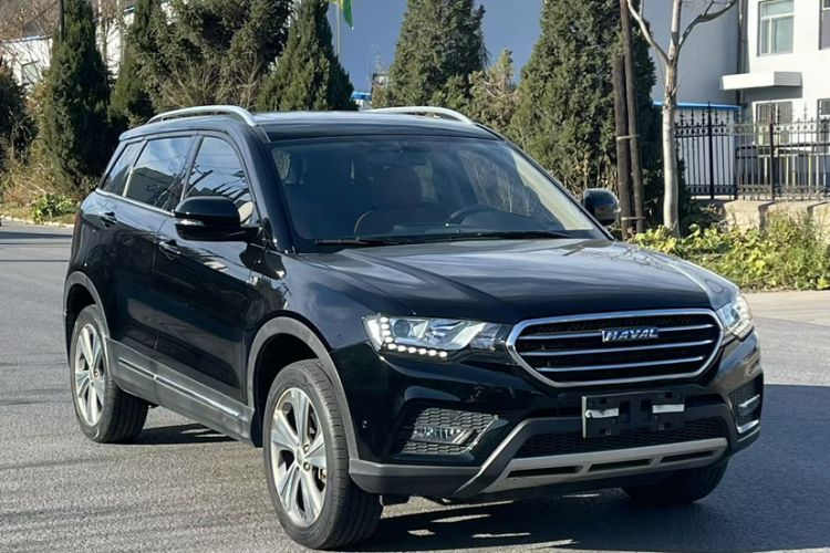 Used Haval H6 Coupe 2015 Blue Label 2.0T Automatic Two-Wheel Drive Elite Model Exterior 2