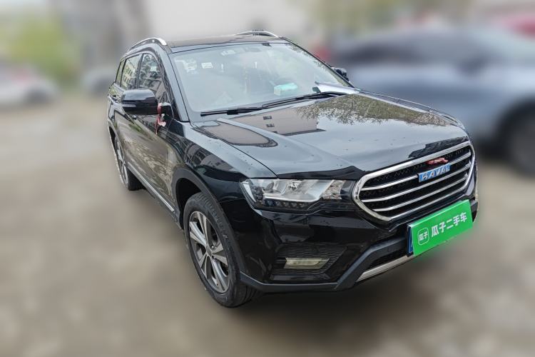 Used Haval H6 Coupe 2015 Blue-Label Facelift 2.0T Manual Two-Wheel Drive Urban Version Front Right 45 Deg
