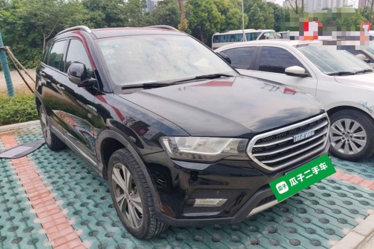 Used Haval H6 Coupe 2015 Blue-Label Facelift 2.0T Manual Two-Wheel Drive Urban Version Front Right 45 Deg