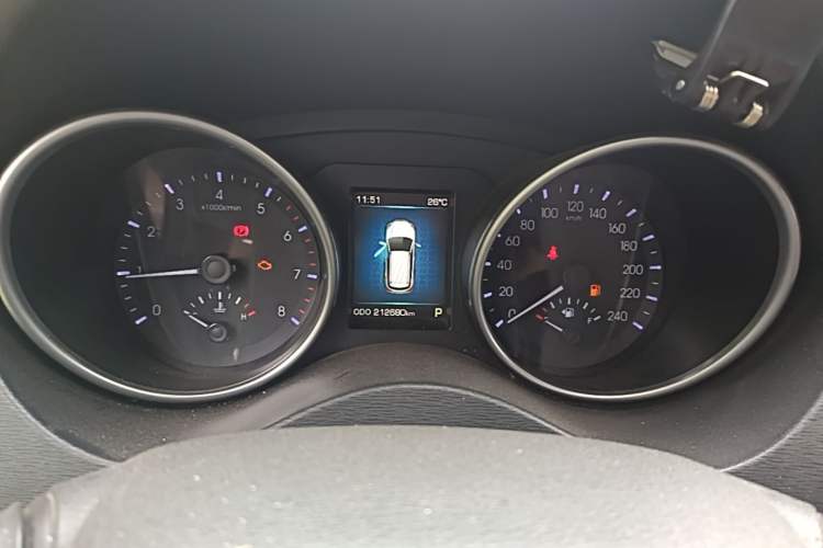 Used Haval H6 Coupe 2015 Blue Label 2.0T Automatic Two-Wheel Drive Prestige Model Instrument Cluster