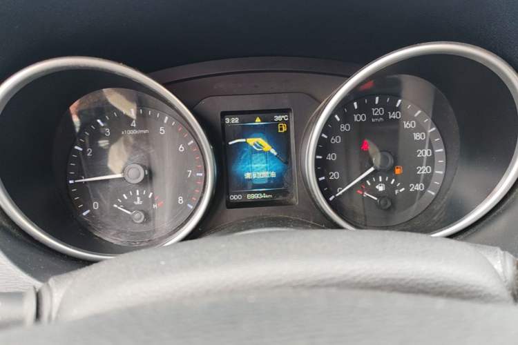 Used Haval H6 Coupe 2015 Blue-Label Facelift 2.0T Manual Two-Wheel Drive Urban Version Instrument Cluster