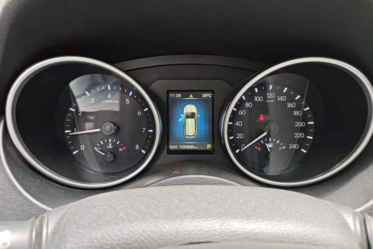 Used Haval H6 Coupe 2015 Blue Label 2.0T Automatic Two-Wheel Drive Prestige Model Instrument Cluster