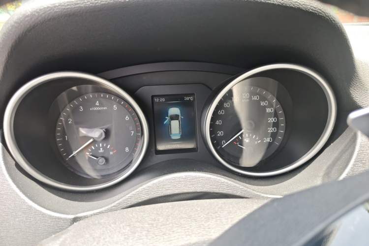 Used Haval H6 Coupe 2015 Blue Label 2.0T Automatic Two-Wheel Drive Elite Model Instrument Cluster