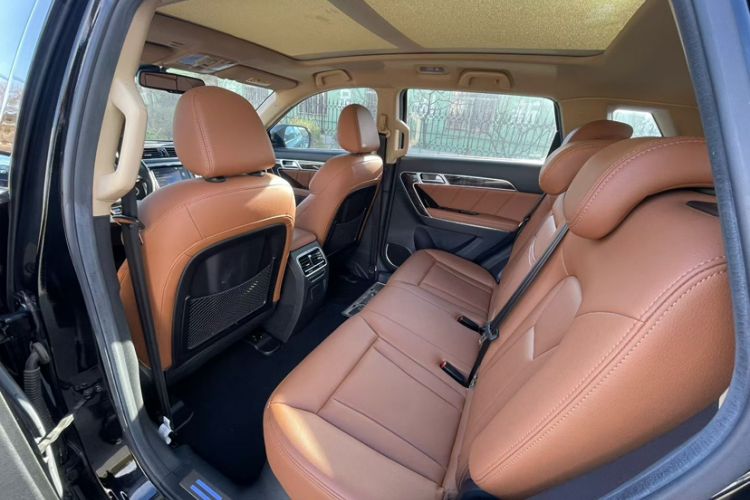 Used Haval H6 Coupe 2015 Blue Label 2.0T Automatic Two-Wheel Drive Elite Model Interior 3