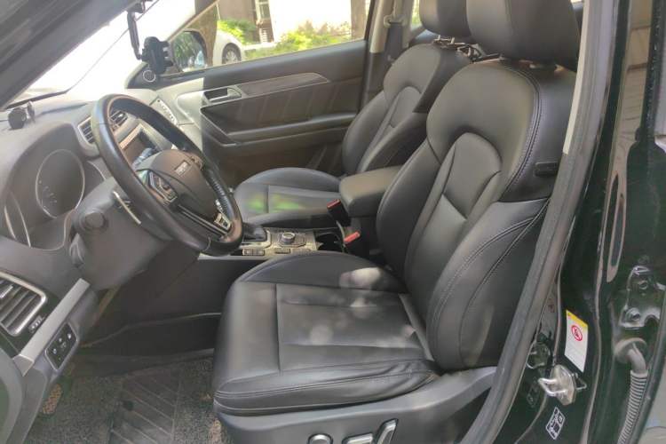 Used Haval H6 Coupe 2015 Blue Label 2.0T Automatic Two-Wheel Drive Prestige Model Left Front Seat