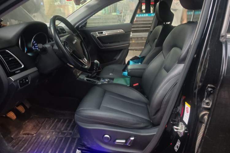 Used Haval H6 Coupe 2015 Blue Label 2.0T Manual Two-Wheel-Drive Elite Model Left Front Seat