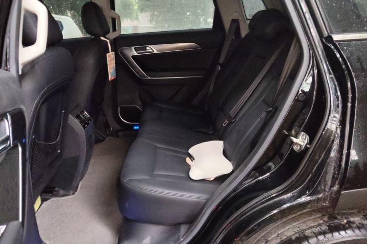 Used Haval H6 Coupe 2015 Blue Label 2.0T Automatic Two-Wheel Drive Elite Model Left Rear Seat