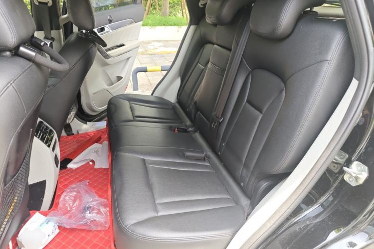 Used Haval H6 Coupe 2015 Blue Label 2.0T Automatic Two-Wheel Drive Elite Model Left Rear Seat