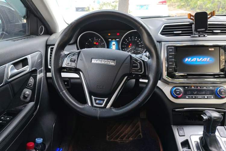 Used Haval H6 Coupe 2015 Blue Label 2.0T Automatic Two-Wheel Drive Elite Model Steering Wheel