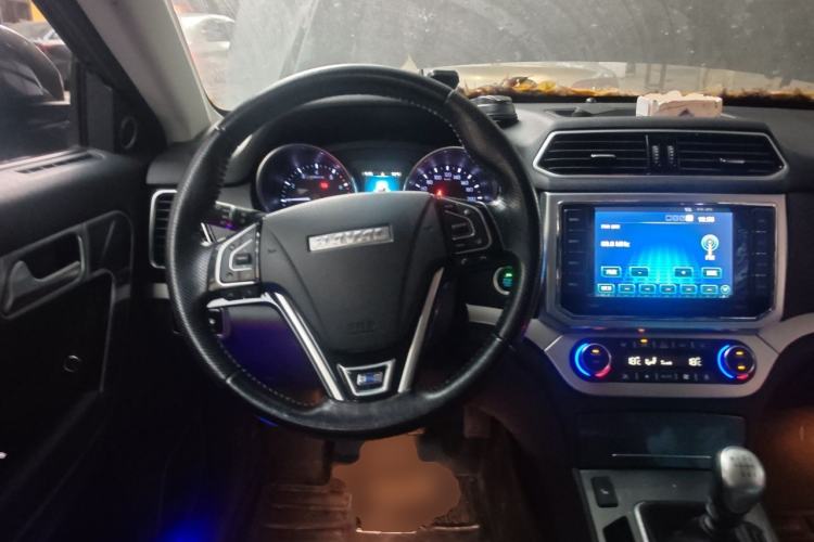 Used Haval H6 Coupe 2015 Blue Label 2.0T Manual Two-Wheel-Drive Elite Model Steering Wheel