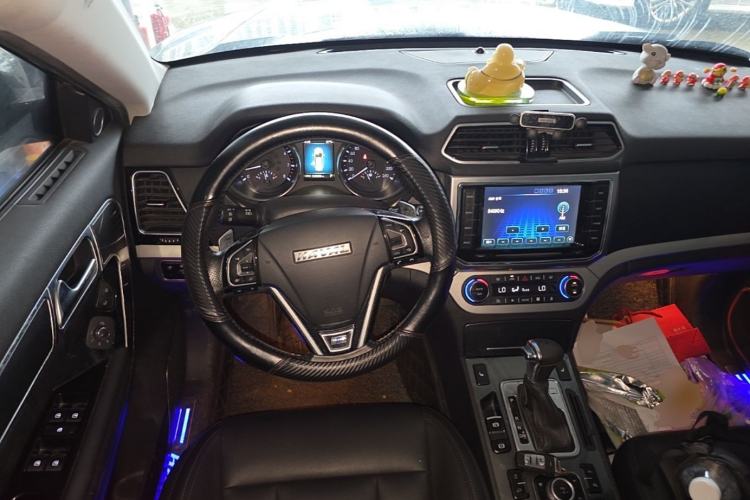Used Haval H6 Coupe 2015 Blue Label 2.0T Automatic Two-Wheel Drive Elite Model Steering Wheel
