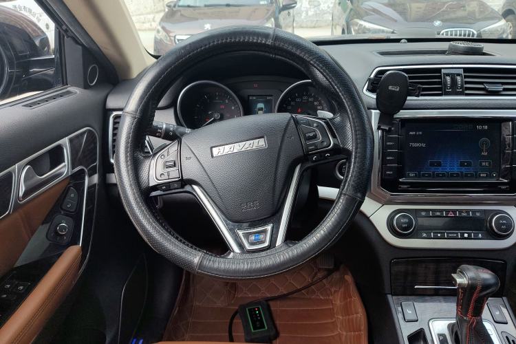 Used Haval H6 Coupe 2015 Blue Label 2.0T Automatic Two-Wheel Drive Prestige Model Steering Wheel