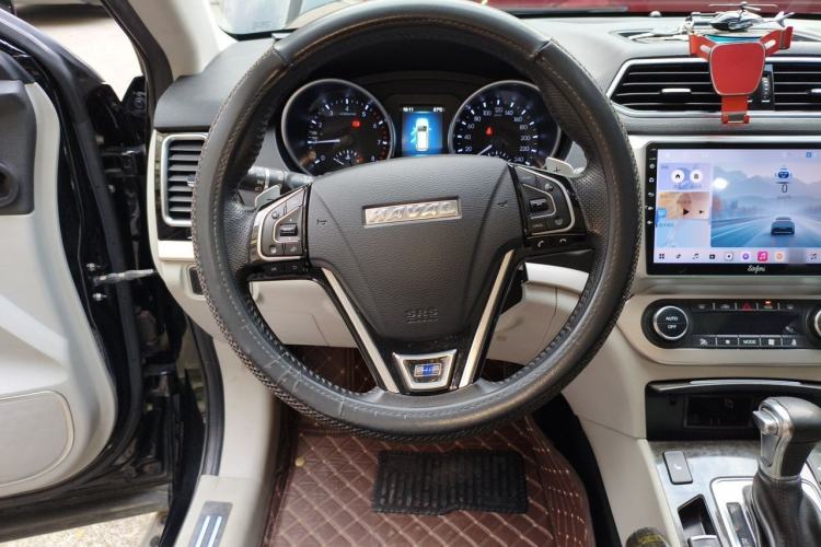 Used Haval H6 Coupe 2015 Blue Label 2.0T Automatic Two-Wheel Drive Prestige Model Steering Wheel