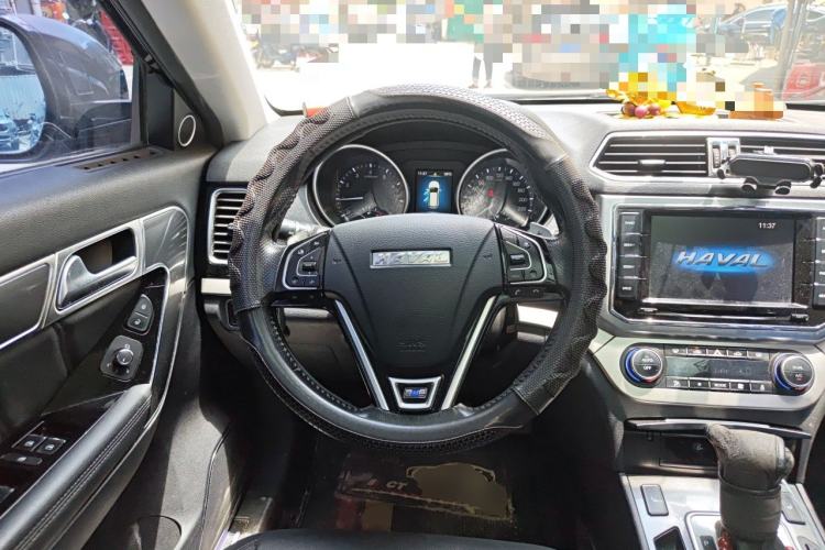 Used Haval H6 Coupe 2015 Blue Label 2.0T Automatic Two-Wheel Drive Prestige Model Steering Wheel
