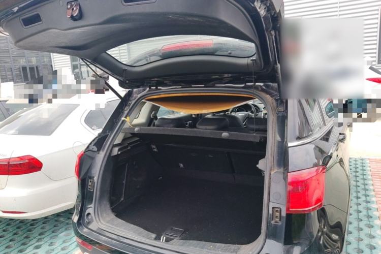 Used Haval H6 Coupe 2015 Blue-Label Facelift 2.0T Manual Two-Wheel Drive Urban Version Trunk