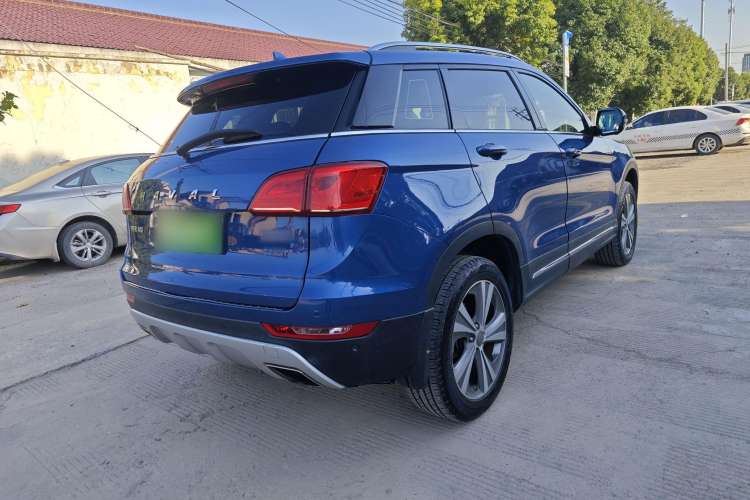 Used Haval H6 Coupe 2015 Blue-Label 2.0T Manual Two-Wheel Drive Prestige Model Exterior 3