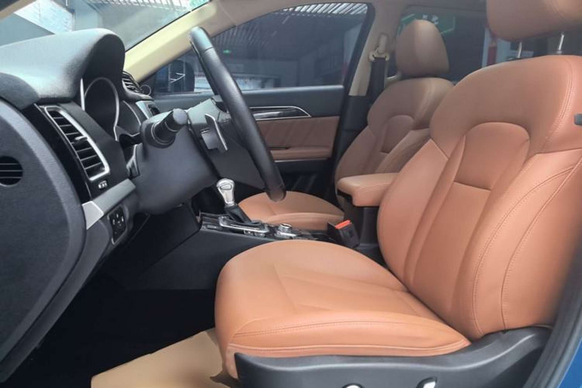 Used Haval H6 Coupe 2015 Blue Label 2.0T Automatic Two-Wheel Drive Elite Model Left Front Seat