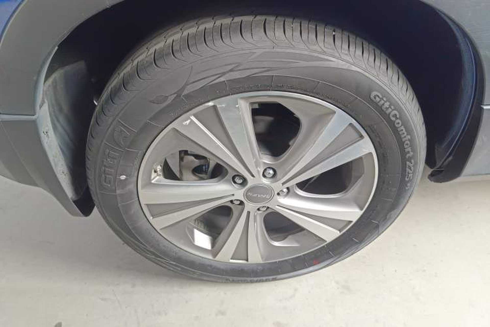 Used Haval H6 Coupe 2015 Blue Label 2.0T Manual 4x4 Prestige Model Right Rear Wheel Hub