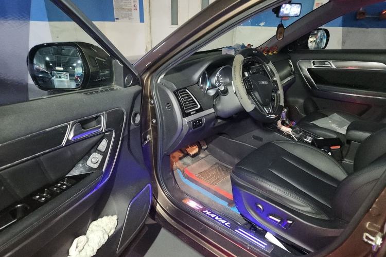 Used Haval H6 Coupe 2015 Blue Label 2.0T Automatic Two-Wheel Drive Elite Model Driver Seat
