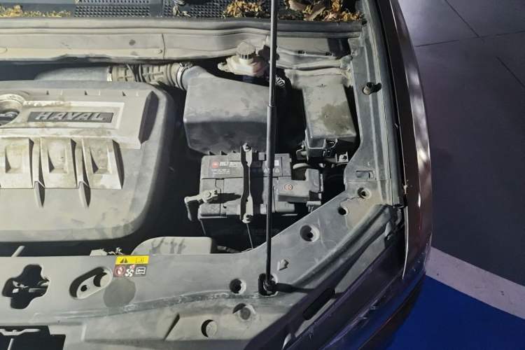 Used Haval H6 Coupe 2015 Blue Label 2.0T Automatic Two-Wheel Drive Elite Model Engine Bay Left