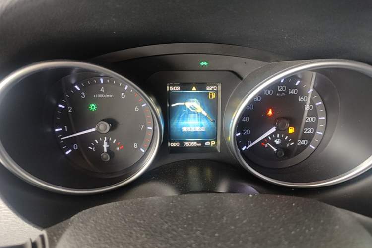 Used Haval H6 Coupe 2015 Blue Label 2.0T Automatic Two-Wheel Drive Prestige Model Instrument Cluster