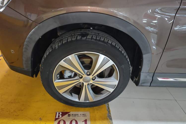 Used Haval H6 Coupe 2015 Blue Label 2.0T Automatic Two-Wheel Drive Elite Model Left Front Wheel Hub