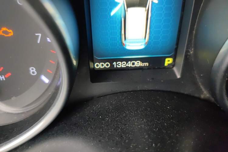 Used Haval H6 Coupe 2015 Blue Label 2.0T Automatic Two-Wheel Drive Prestige Model Odometer Close Up