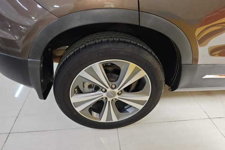 Used Haval H6 Coupe 2015 Blue Label 2.0T Automatic Two-Wheel Drive Elite Model Right Rear Wheel Hub