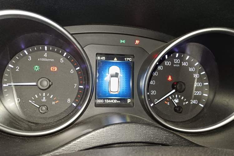 Used Haval H6 Coupe 2015 Blue Label 2.0T Automatic Two-Wheel Drive Prestige Model Instrument Cluster