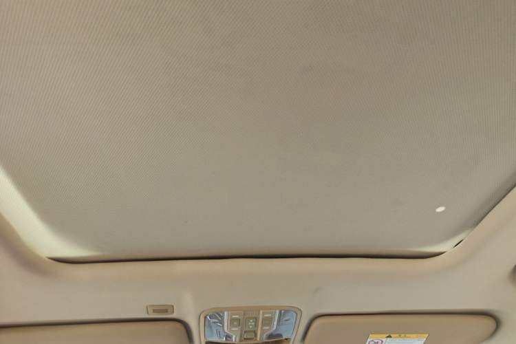 Used Haval H6 Coupe 2015 Blue Label 2.0T Automatic Two-Wheel Drive Prestige Model Headliner