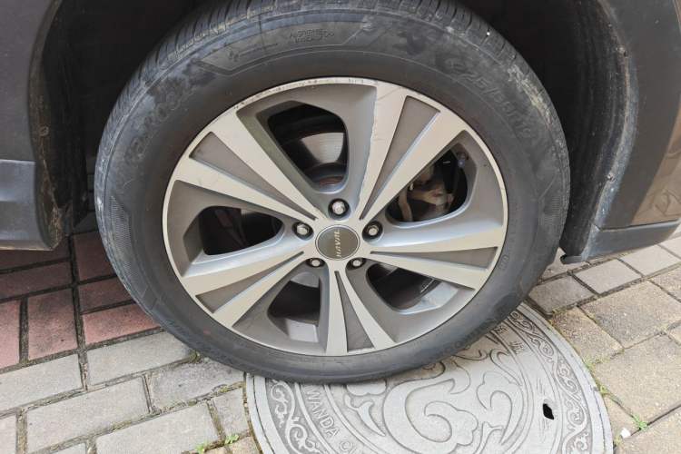Used Haval H6 Coupe 2015 Blue Label 2.0T Automatic Two-Wheel Drive Prestige Model Right Front Wheel Hub