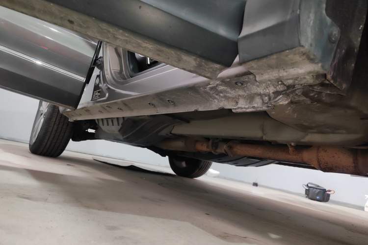 Used Haval H6 Coupe 2015 Blue Label 2.0T Automatic Two-Wheel Drive Elite Model Right Side Sill
