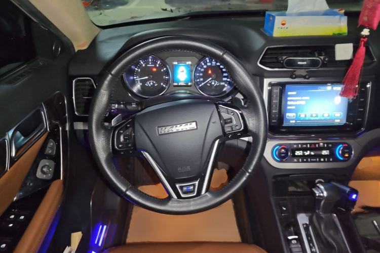 Used Haval H6 Coupe 2015 Blue Label 2.0T Automatic Two-Wheel Drive Prestige Model Steering Wheel