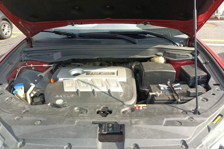 Used Haval H6 Coupe 2015 Blue Label 2.0T Automatic Two-Wheel Drive Elite Model Engine Bay