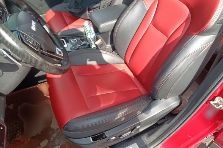 Used Haval H6 Coupe 2015 Blue Label 2.0T Automatic Two-Wheel Drive Elite Model Left Front Seat